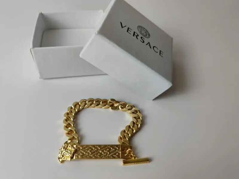 versace bracelets s_12200522